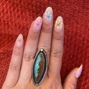 🛑❗️SOLD ❗️🛑 Oval turquoise and orange statement ring